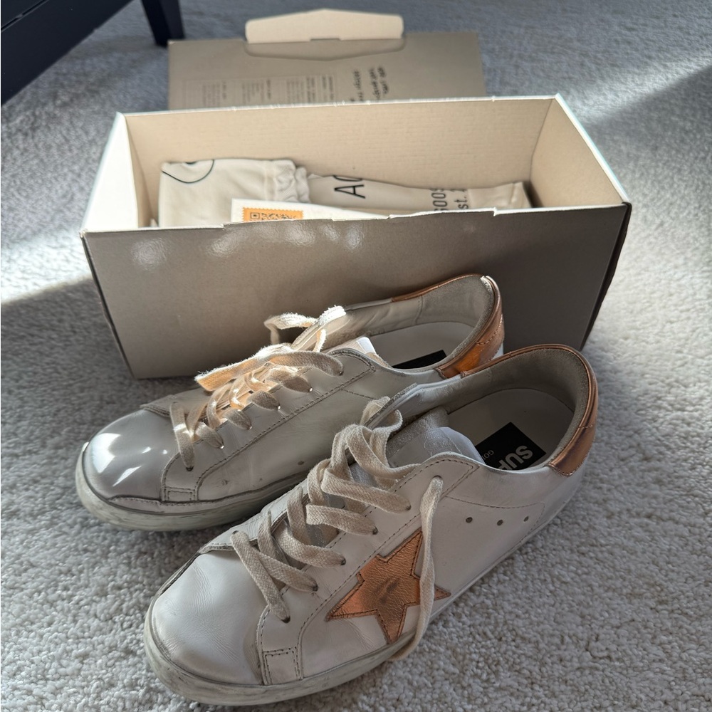 Golden Goose Sneakers